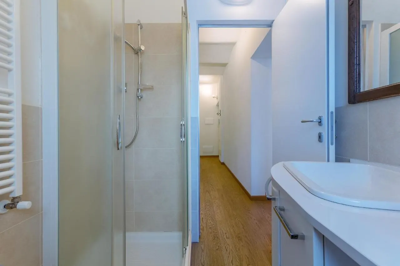 Bologna Saragozza District Apartment 0*,