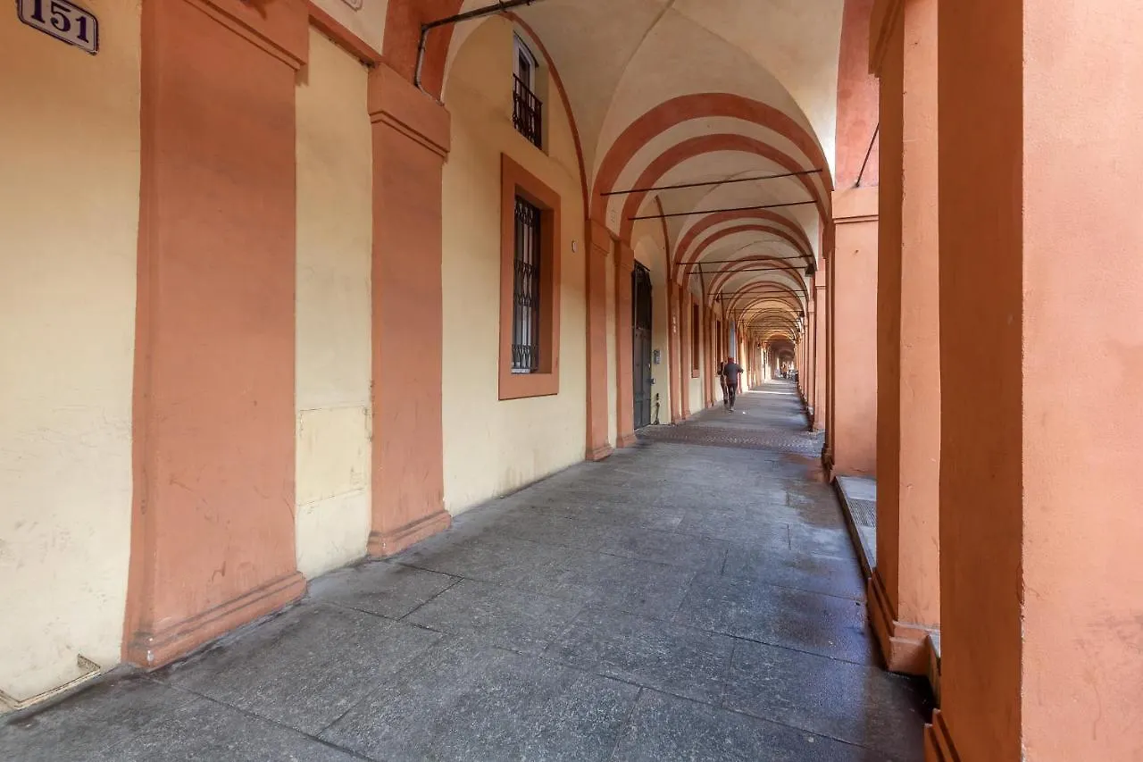 Bologna Saragozza District Apartment 0*,  Itálie
